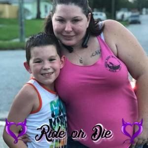 Meet your Posher, Ashley